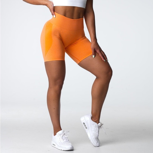 NVGTN Pants - NVGTN Sunset Orange Contour Seamless Shorts